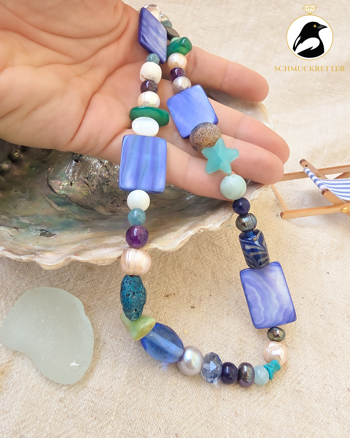 Mondlicht & Muscheln | Unikatkette mit Edelsteinen, Süßwasserperlen & 925 Silber