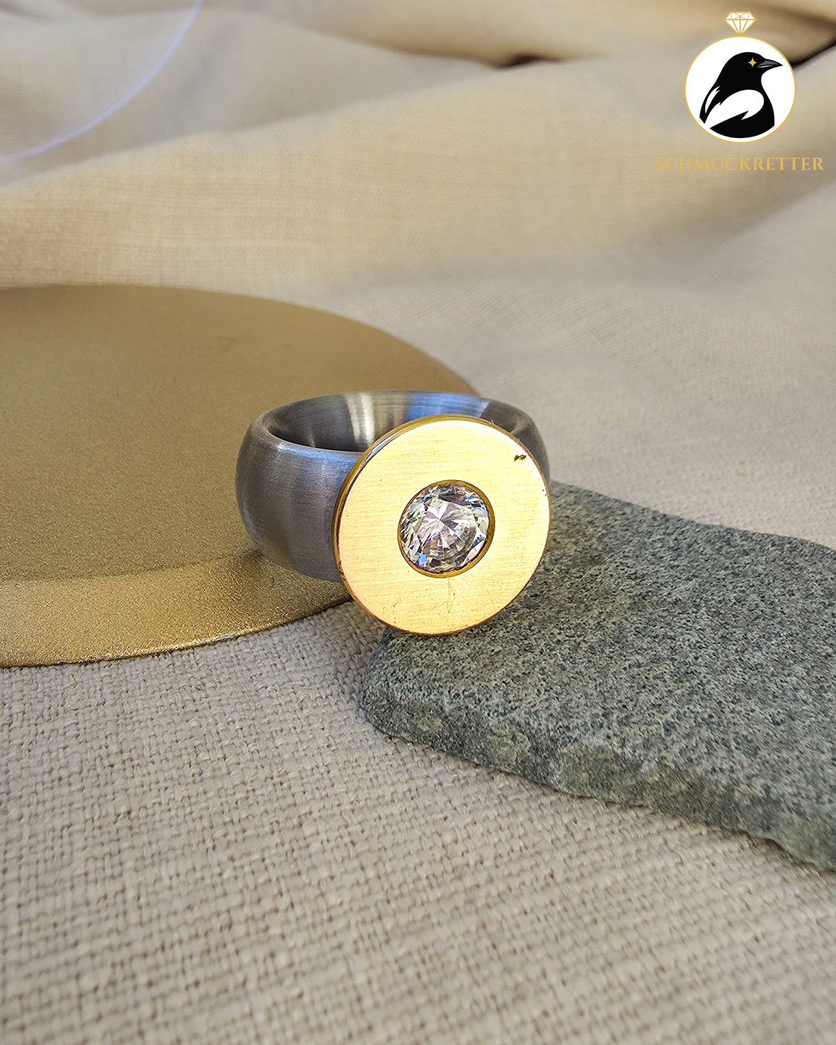 Massiver Bicolor-Ring mit Zirkonia – Edelstahl, Gr.55