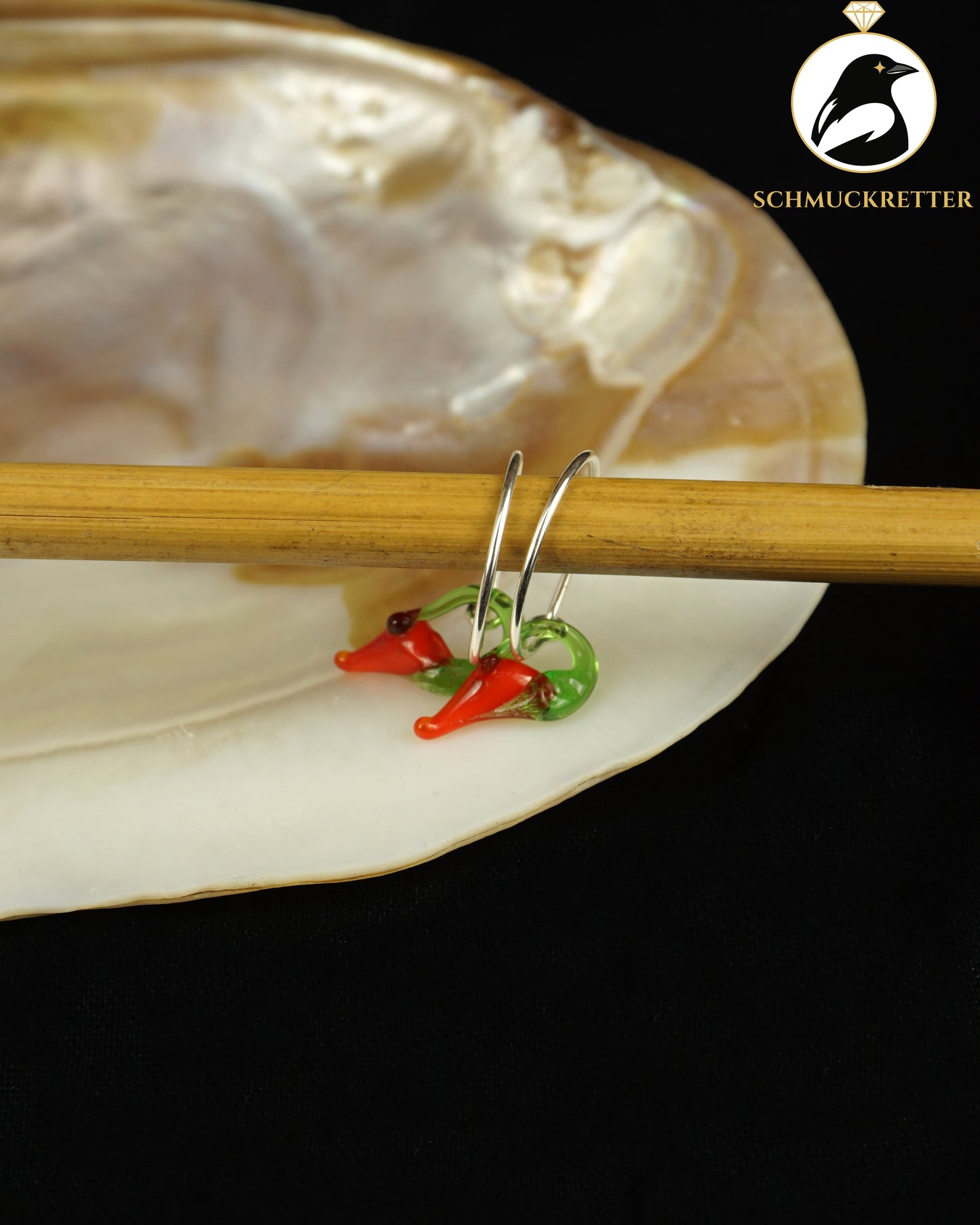 Achtung, scharf! Kleine 925 Silber Creolen mit Chillis