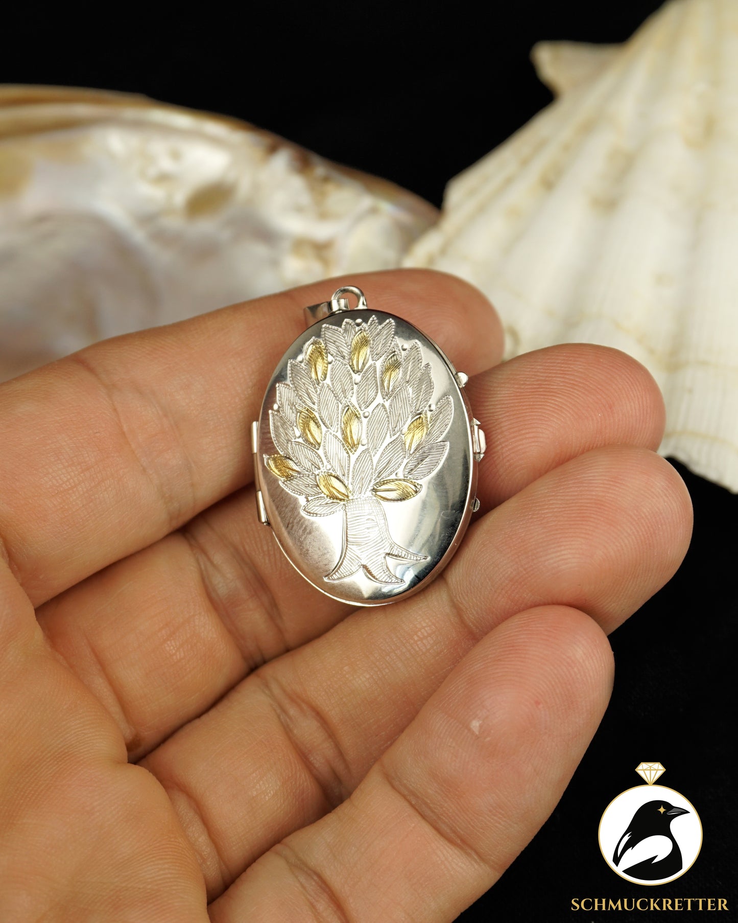 Medaillon-Anhänger aus 925 Silber mit Lebensbaum-Motiv