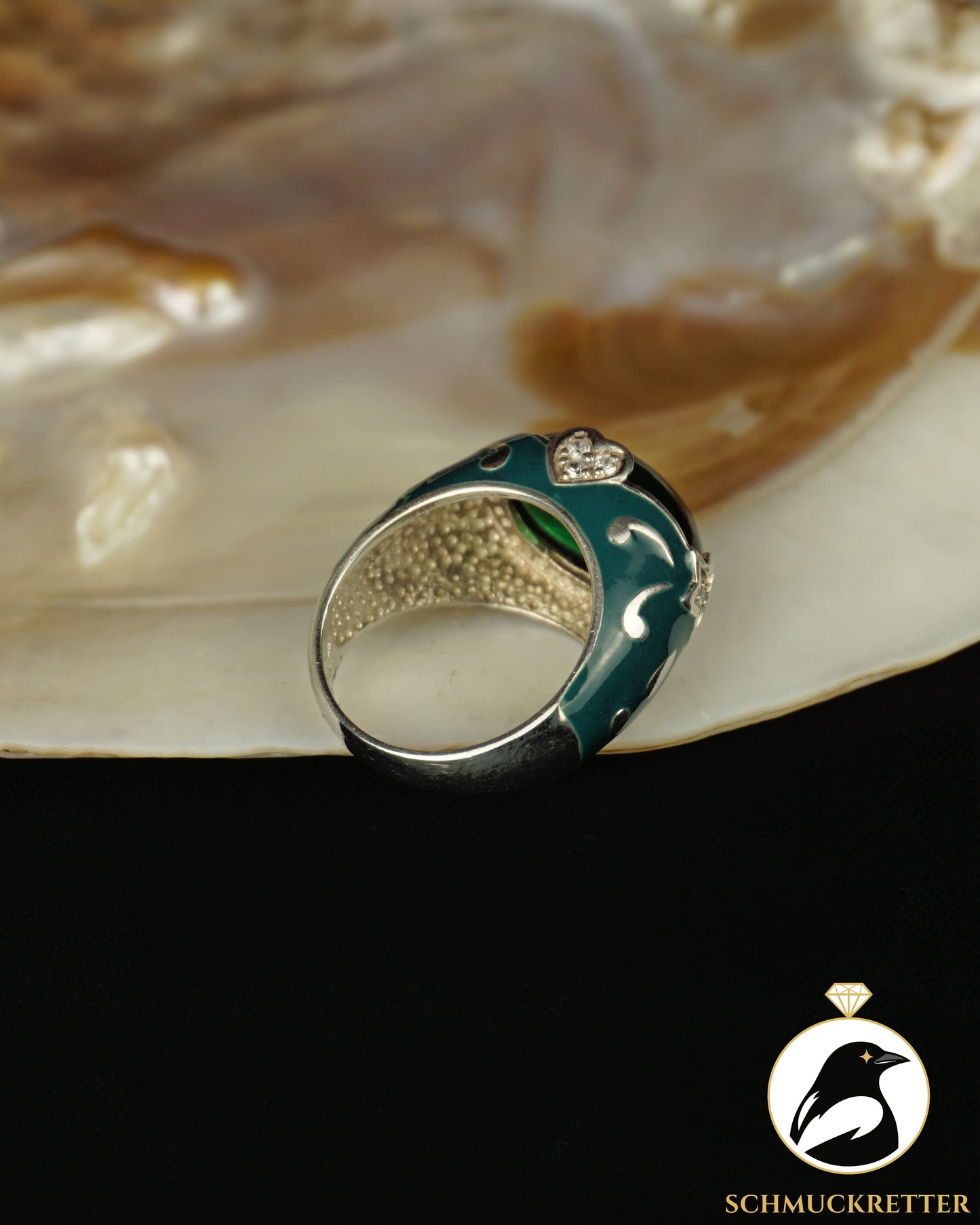 David Sigal: Ring aus 925 Silber mit grünem Stein & Emaille, Gr. 57