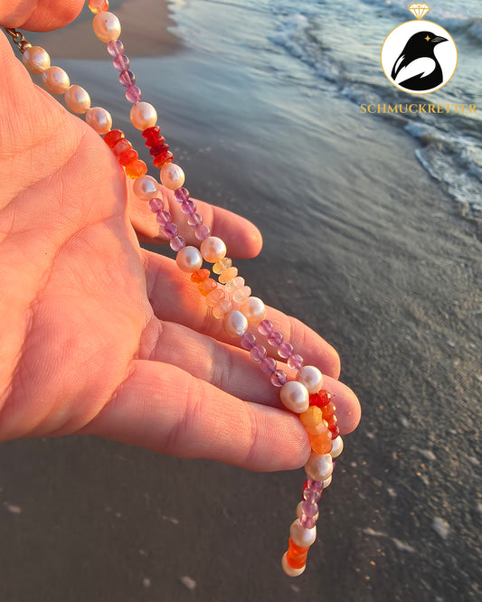 Handgefertigtes Collier mit Feueropal, Akoya-Perlen, Amethyst & 333 Gold Verschluss