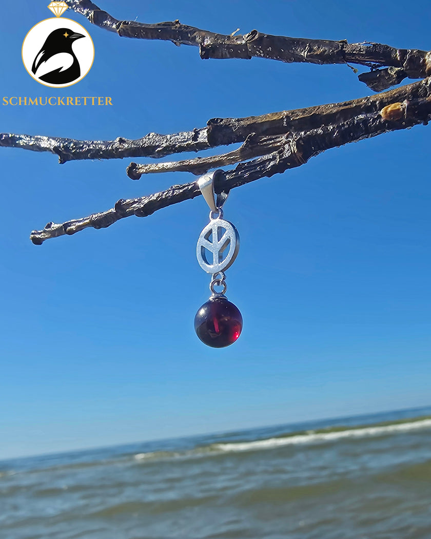 Peace Anhänger mit Granat aus 925 Silber