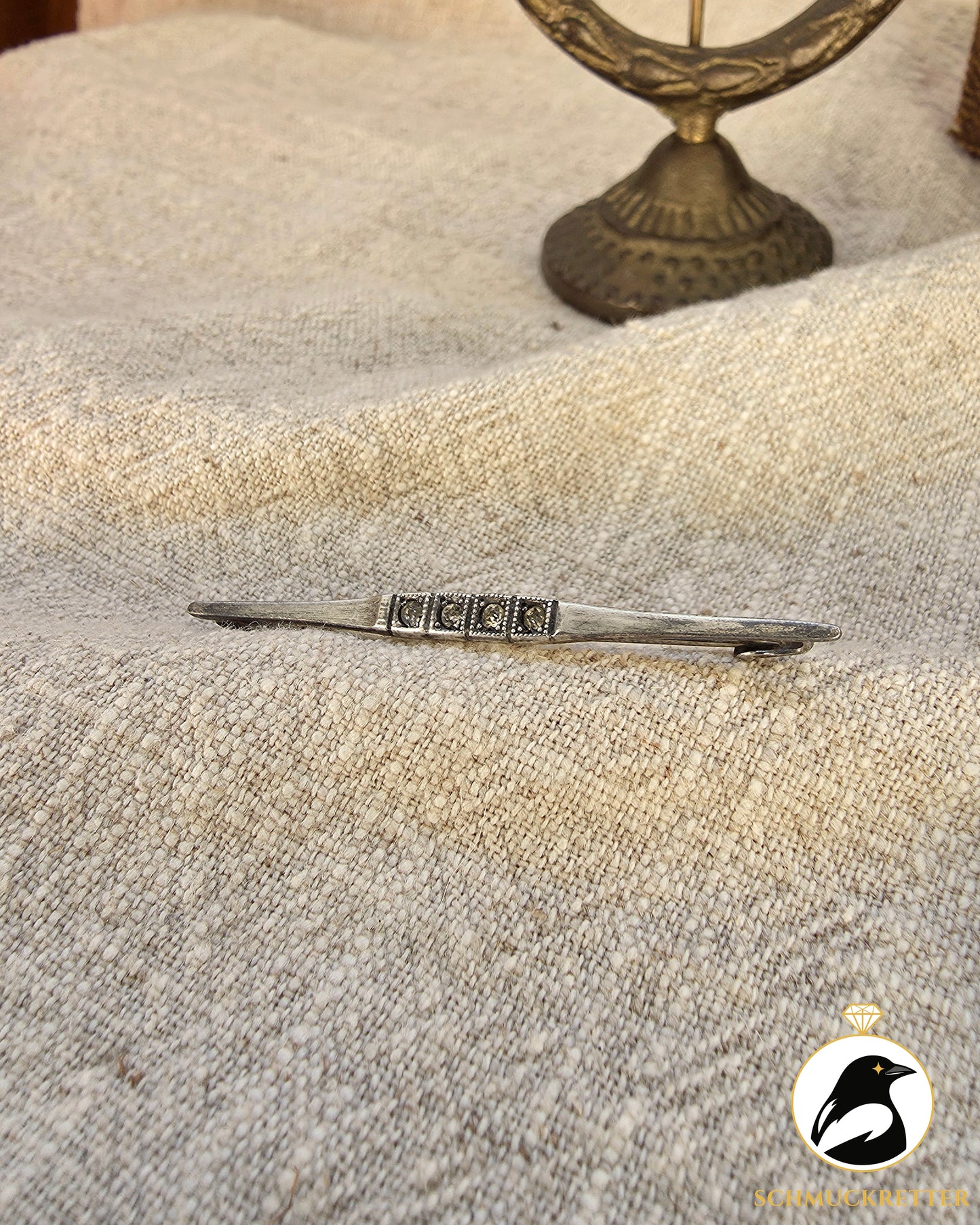 Art-Déco-Stabbrosche aus 835 Silber mit Glasbesatz