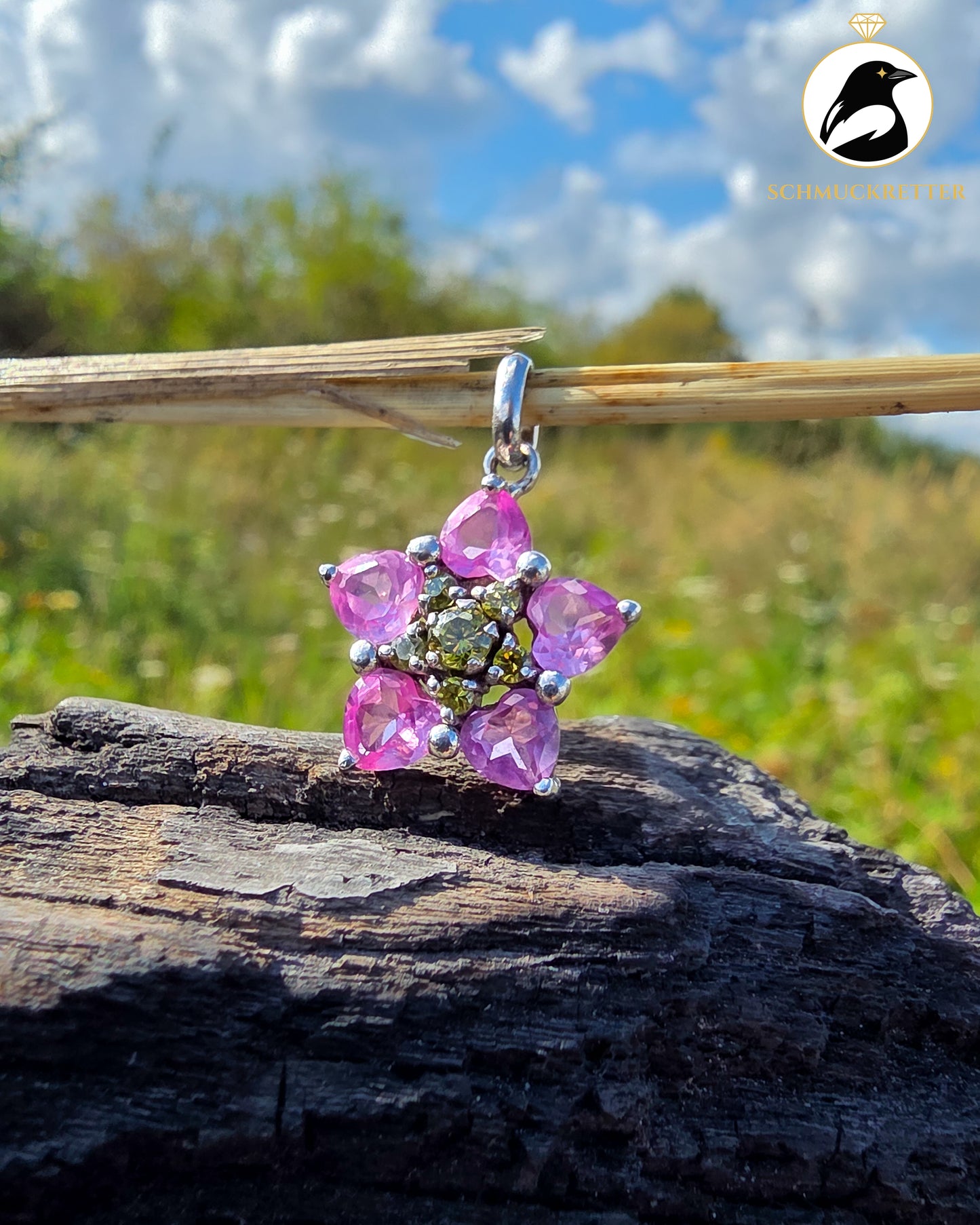 Topasblüte - Anhänger aus 925 Silber mit pinkem Topas und grünen Zirkonia