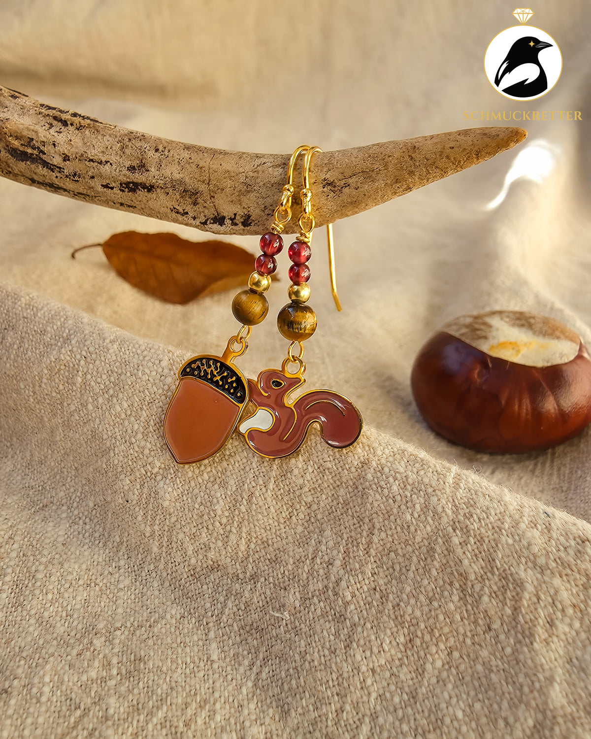 Eichhörnchenzeit | Herbst-Ohrringe mit Granat & Tigerauge · vergoldete 925 Silber Haken
