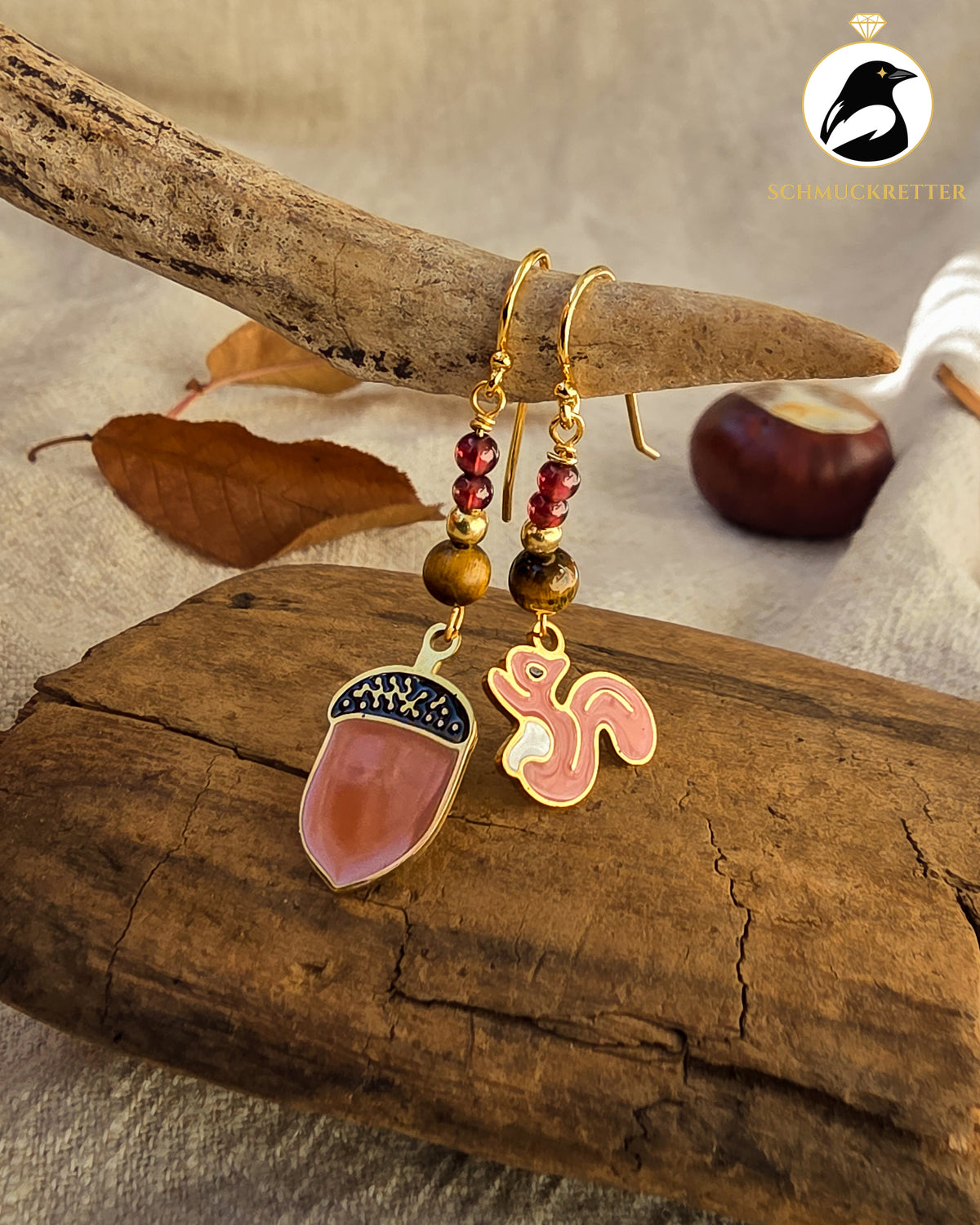 Eichhörnchenzeit | Herbst-Ohrringe mit Granat & Tigerauge · vergoldete 925 Silber Haken