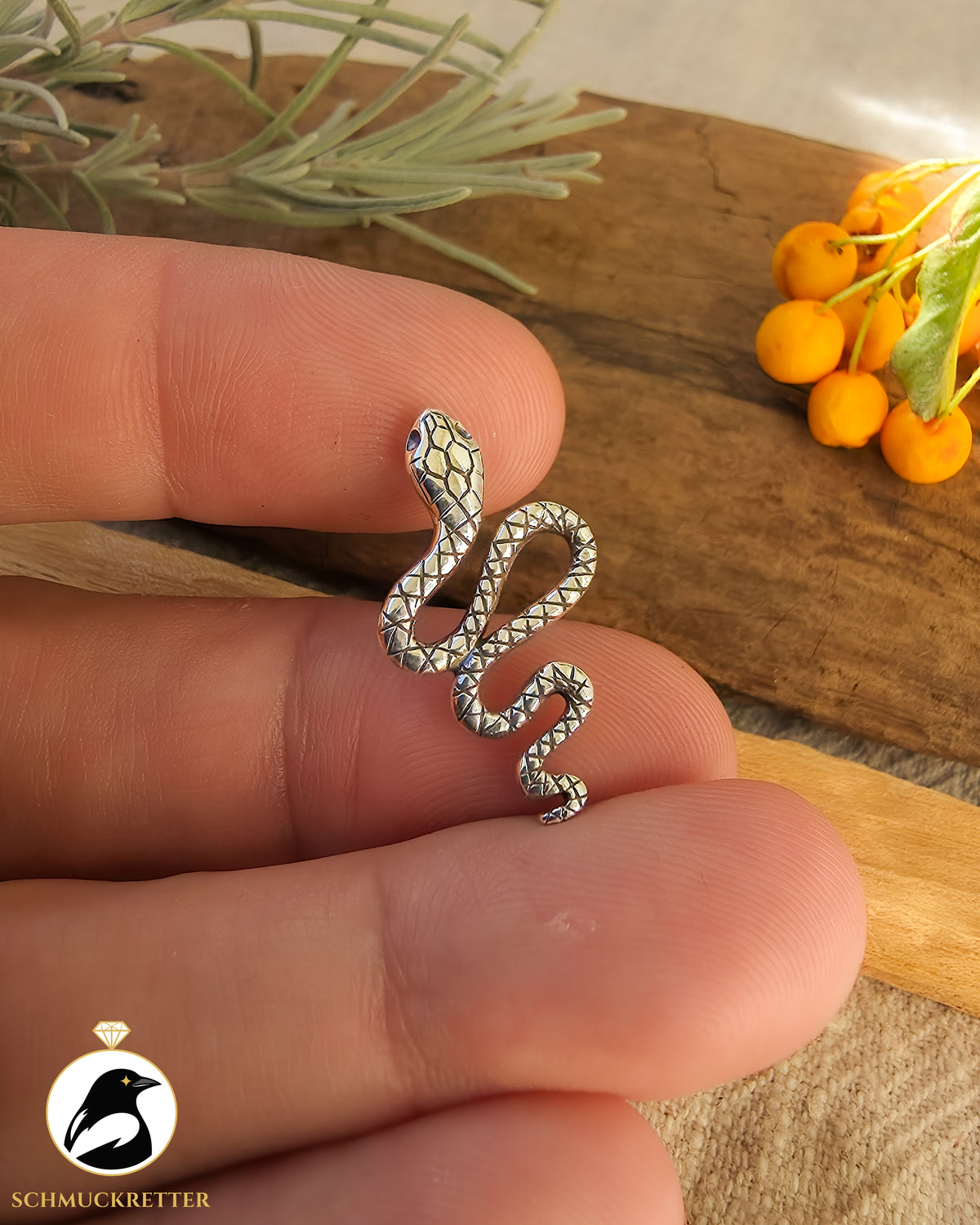 Schlangenanhänger aus 925 Silber