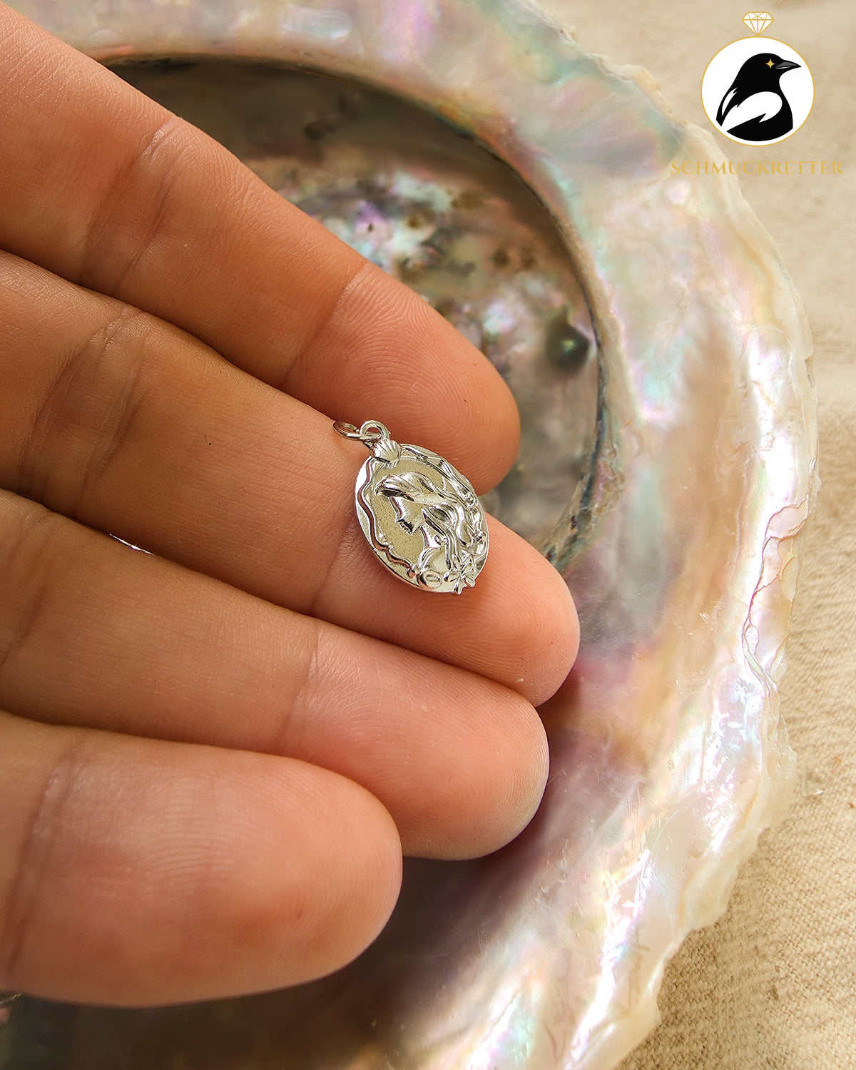 Meerjungfrau-Amulett mit Wende-Motiv aus rhodiniertem Edelstahl