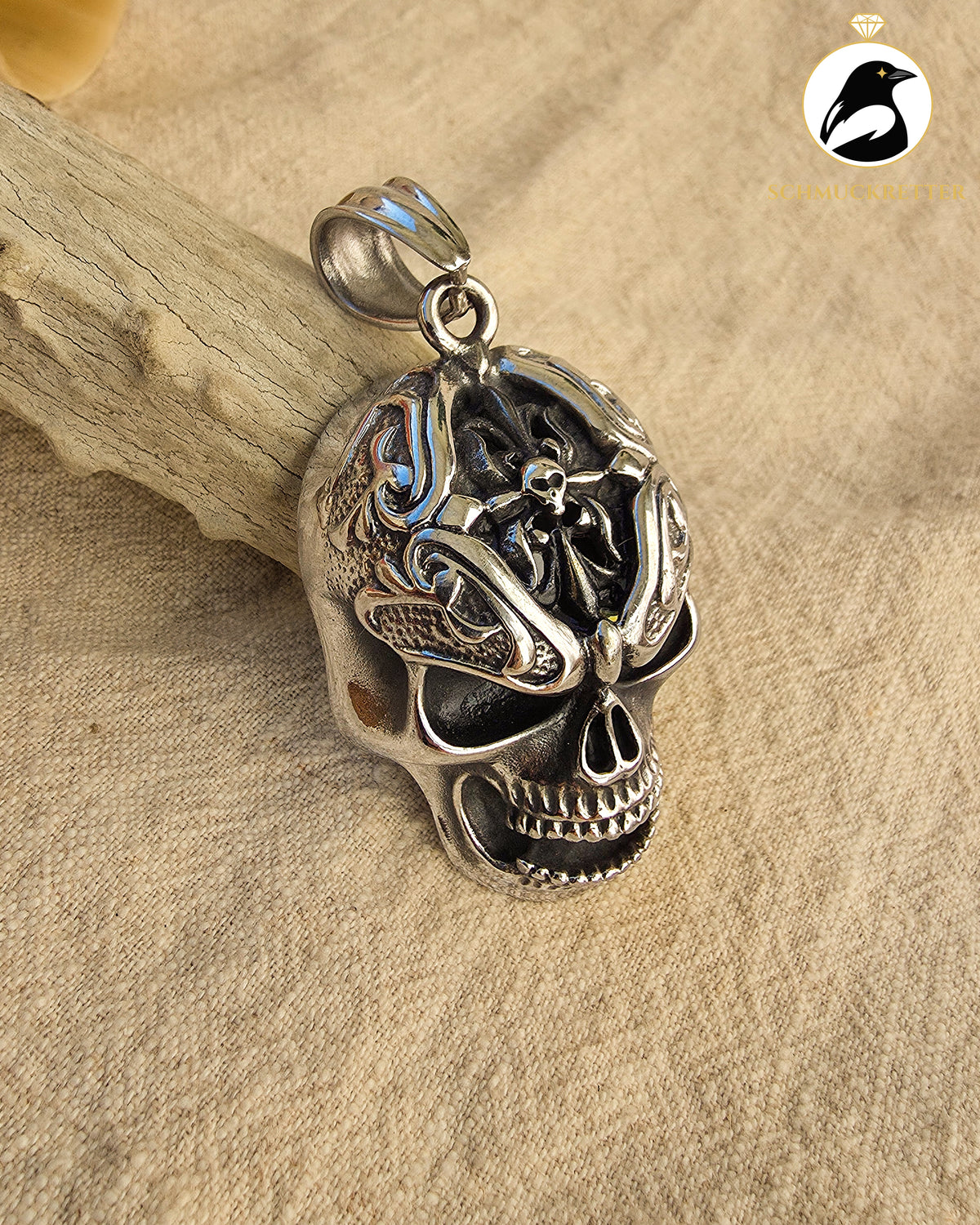 Massiver Totenkopf-Anhänger aus Edelstahl