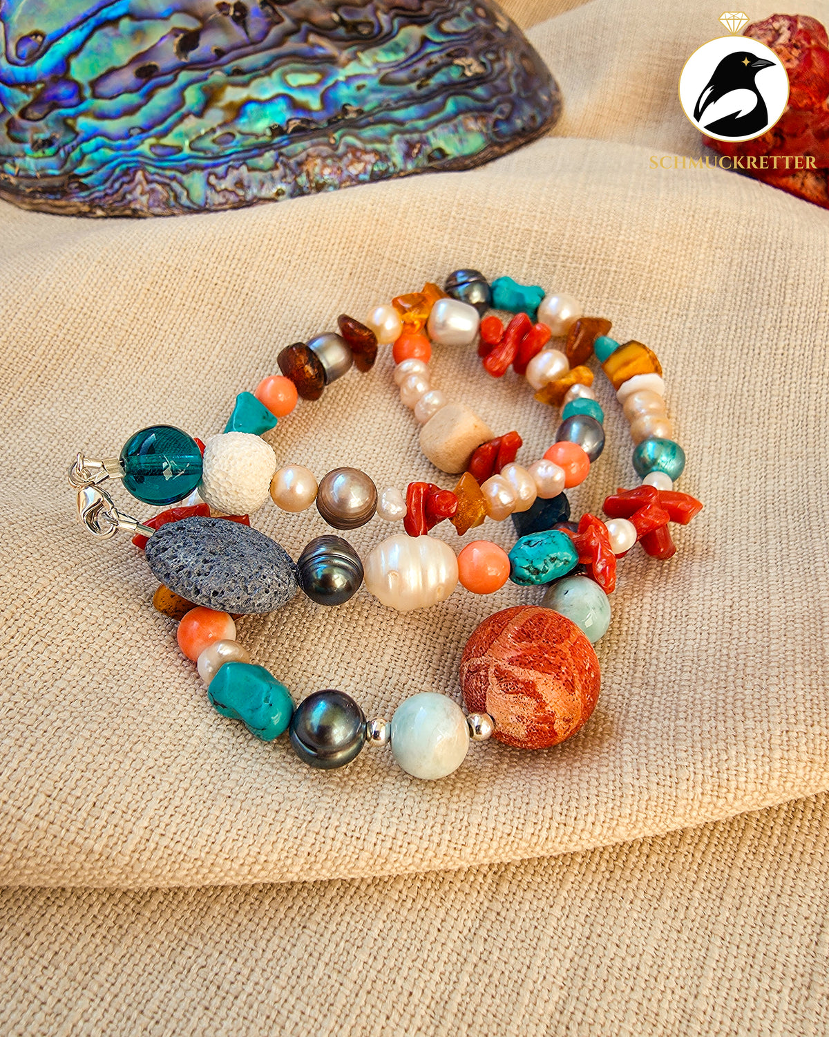 Farben der Karibik – Unikatkette mit Larimar, Koralle, Perlen & Türkis