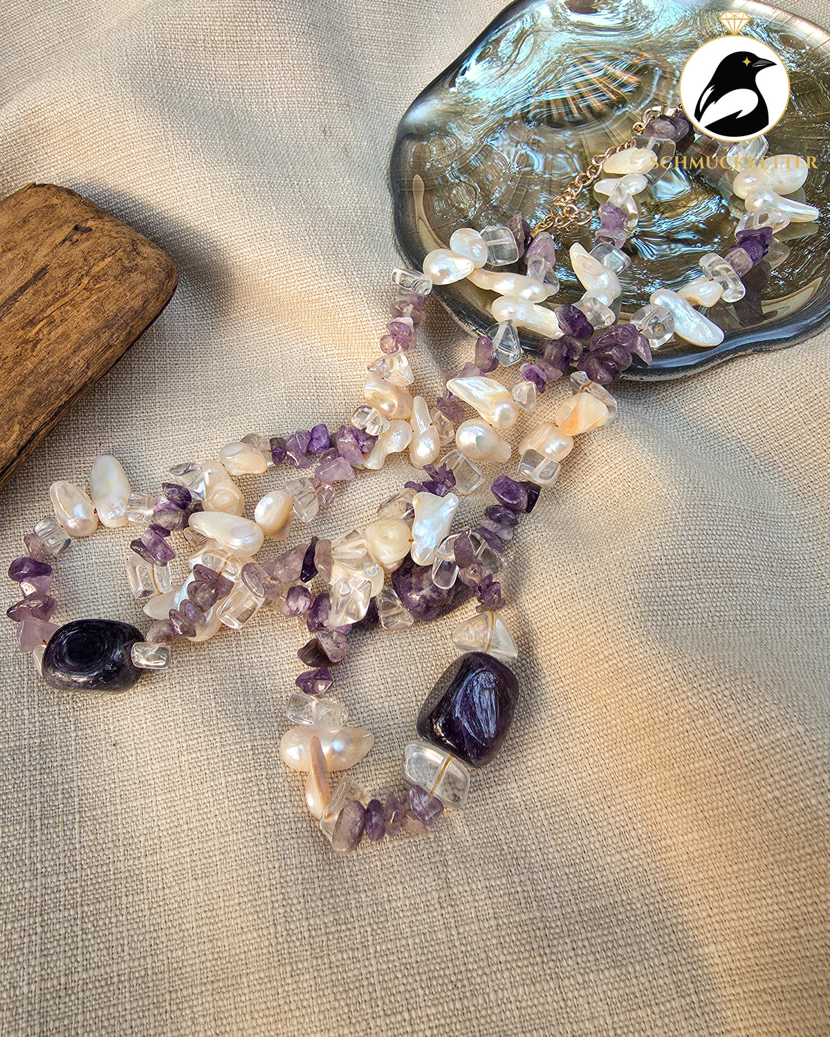 Doppelreihiges Collier aus Amethyst, Bergkristall und Barockperlen