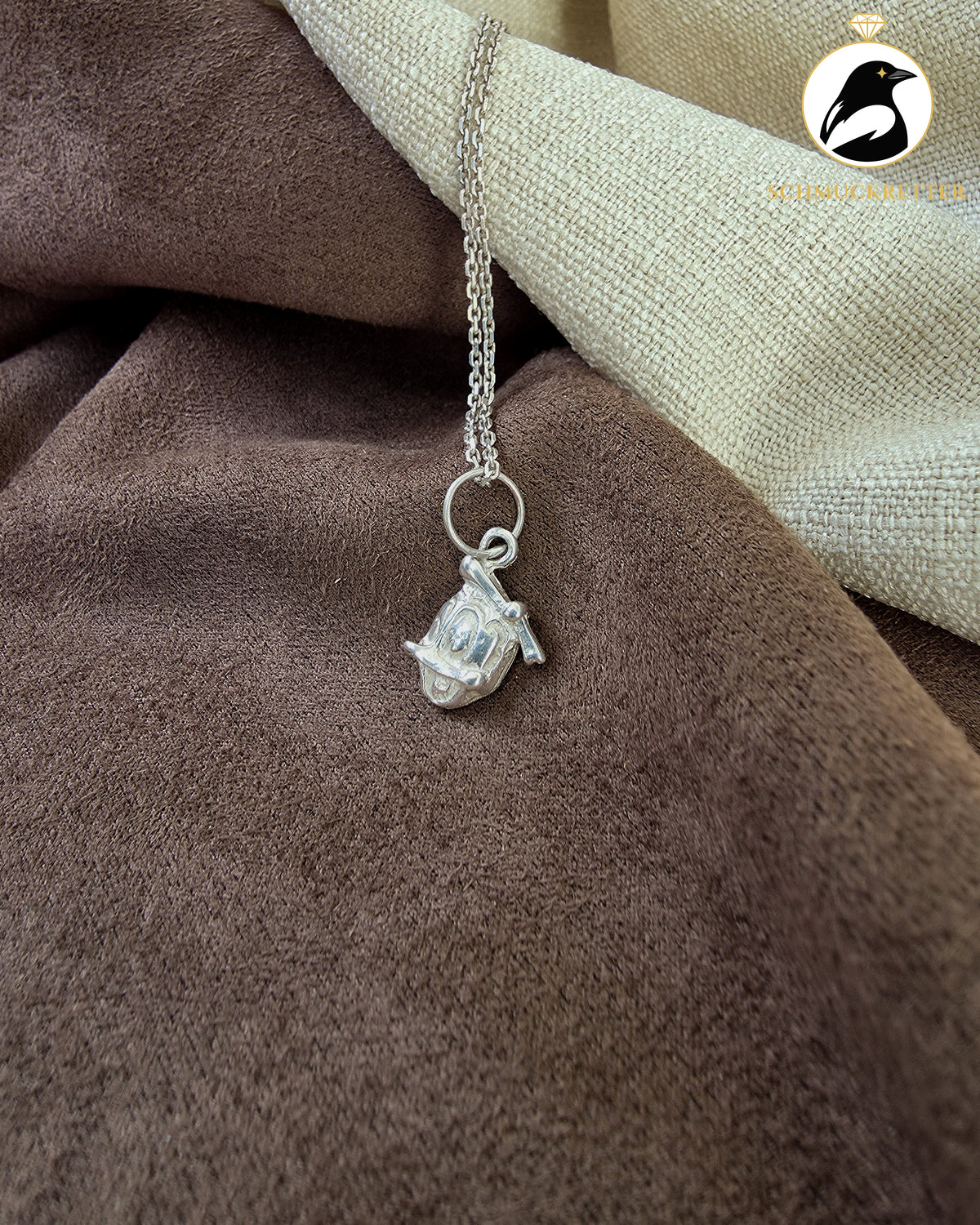Comic-Ente-Anhänger mit 925 Silber Kette
