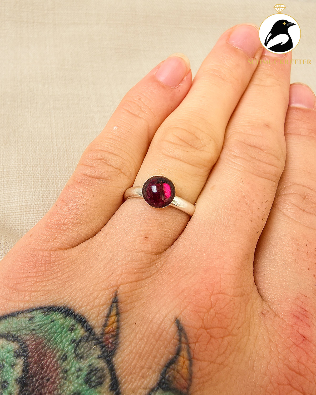 925 Silber Ring mit Granat-Cabochon, verstellbar