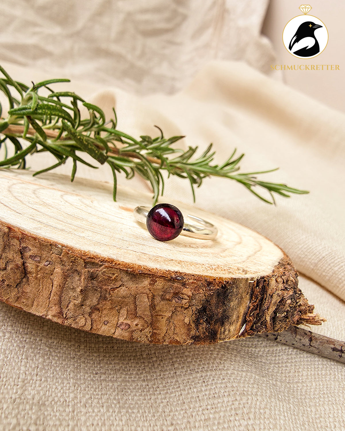 925 Silber Ring mit Granat-Cabochon, verstellbar