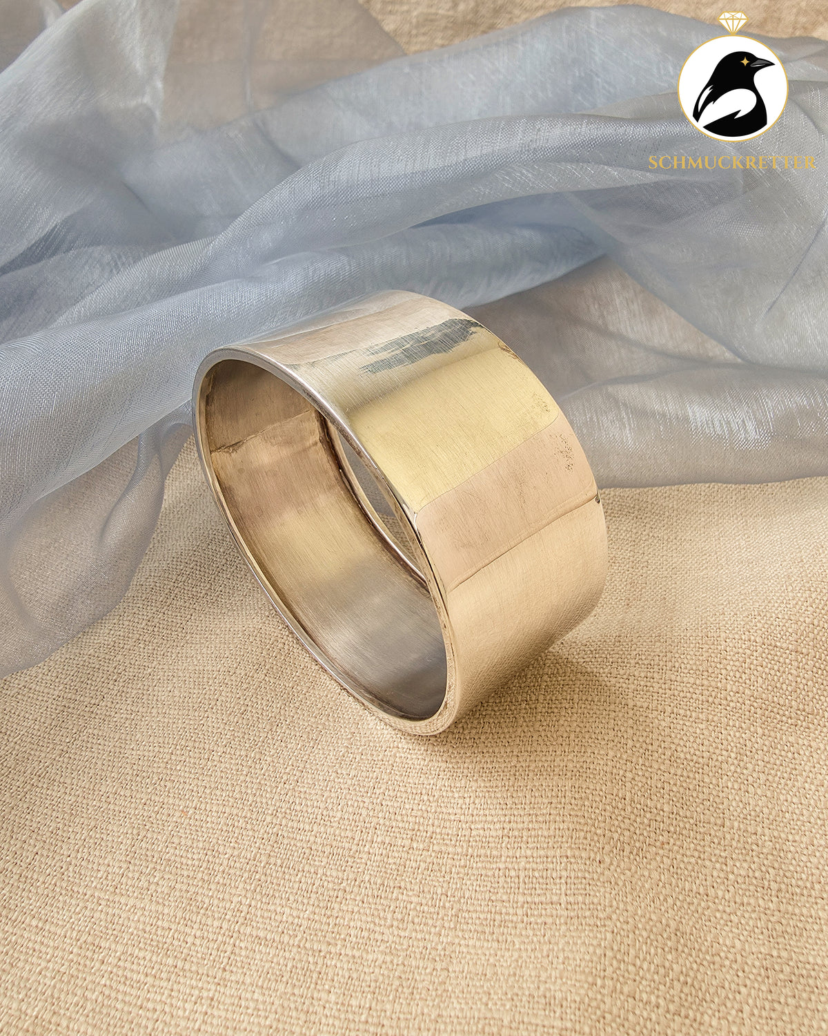 Breiter Vintage-Armreif im minimalistischen Design – versilbert