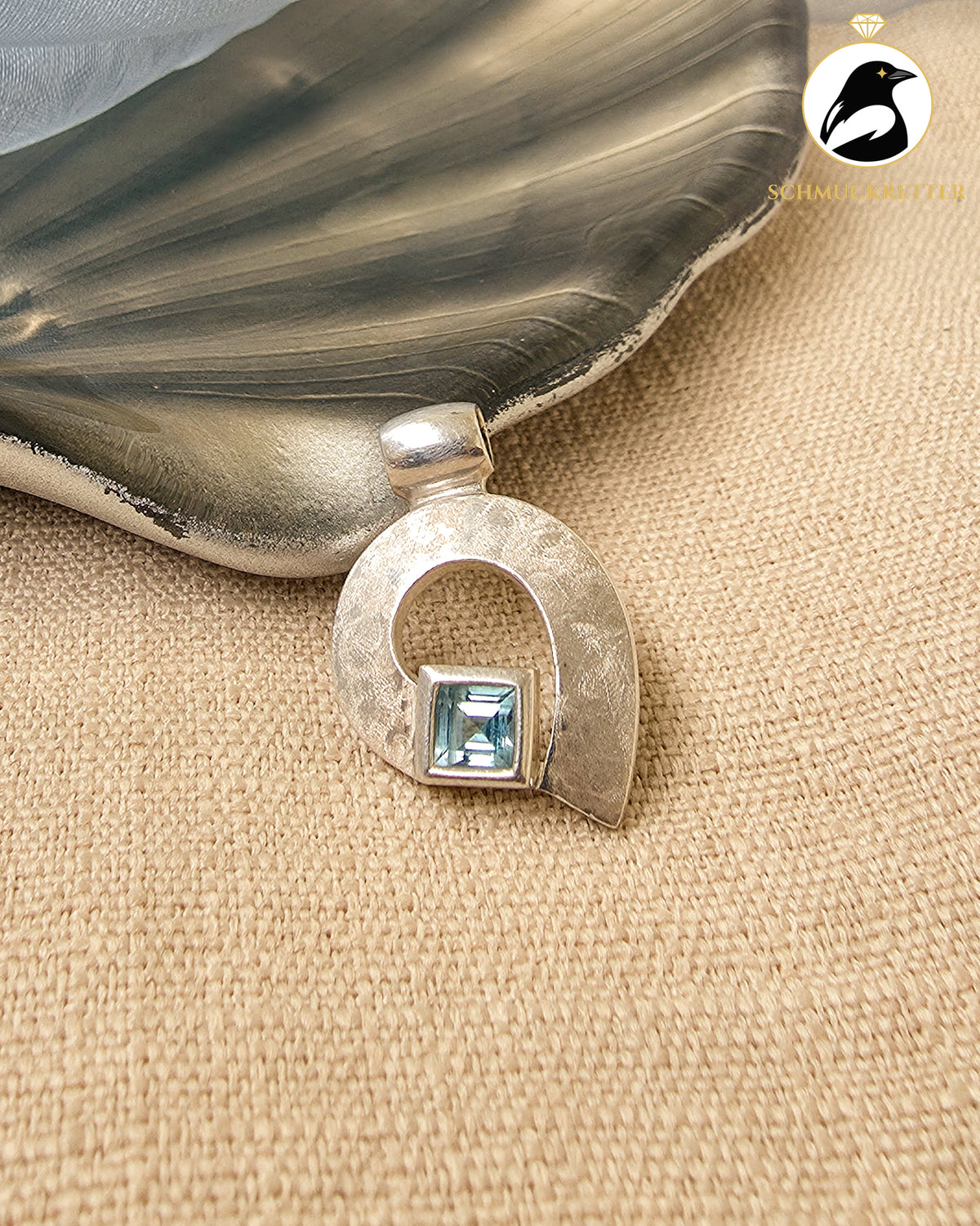 CIMARA│Anhänger mit Blautopas in 925 Silber