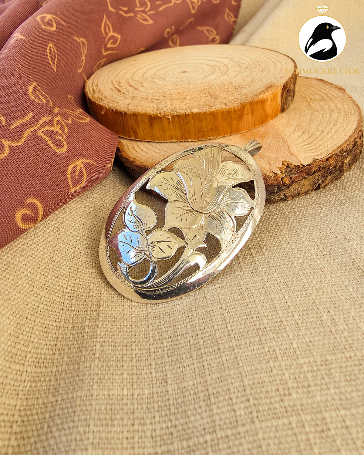 Vintage Brosche & Anhänger mit Blumenmotiv – 830 Silber Handarbeit