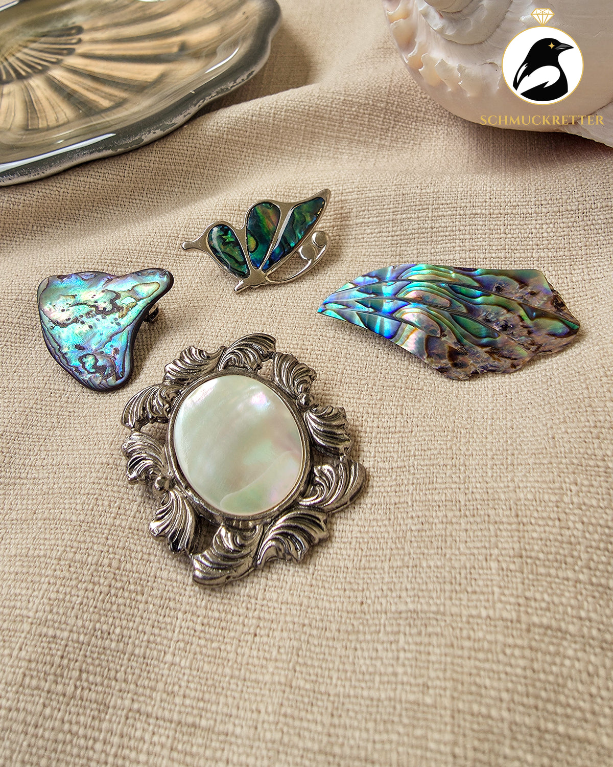 Vintage Broschen-Set mit Perlmutt & Abalone – 4 florale Schmuckstücke