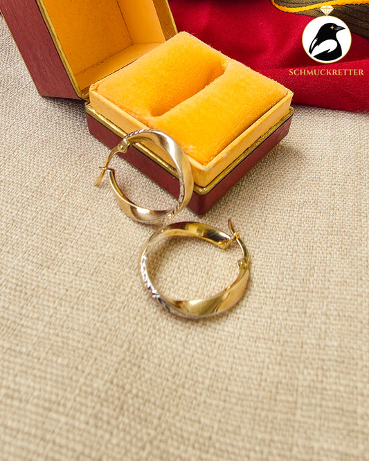 Gedrehte Creolen aus 333 Gold, bicolor