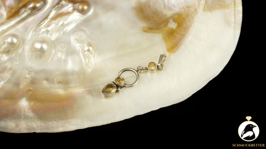 Anhänger aus 925 Silber mit drei Citrinen