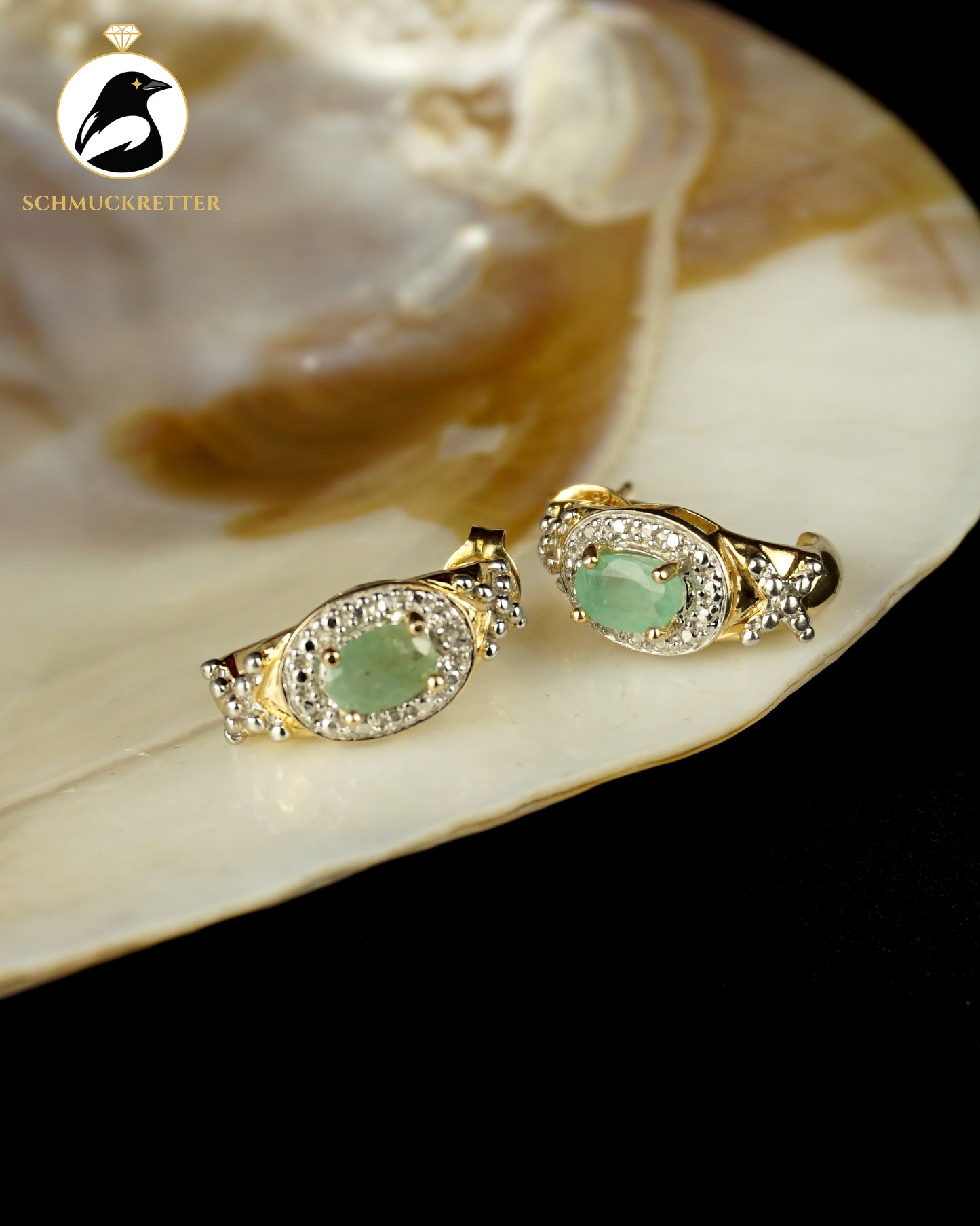 Smaragd-Ohrringe mit Diamanten aus vergoldetem 925 Silber