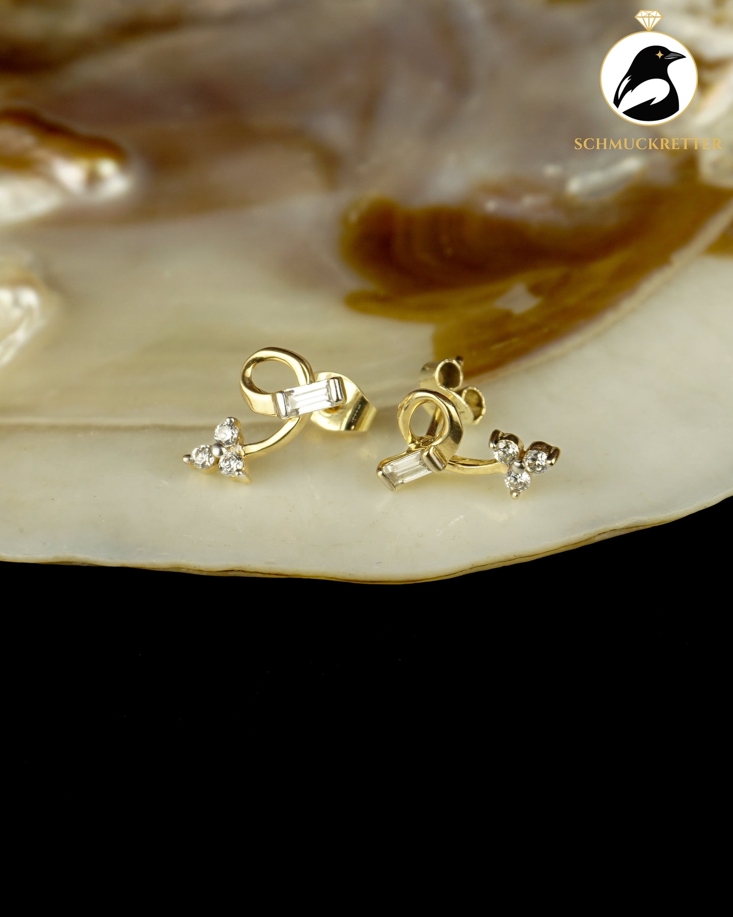 Bicolor-Ohrstecker aus 750 Gold mit Zirkonia – Ägypten