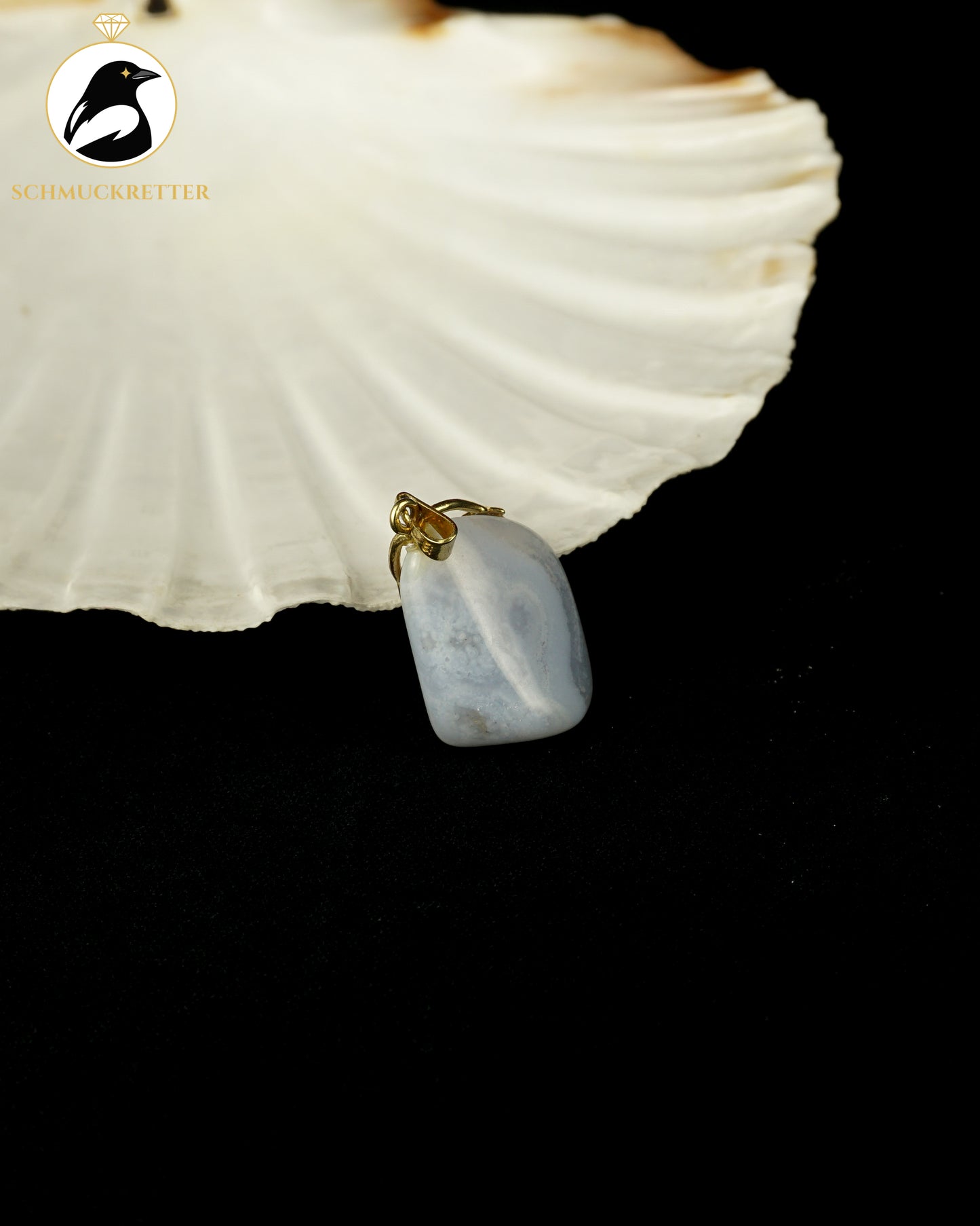 Nachthimmel - Chalcedon Anhänger - gefasst in 333 Gold