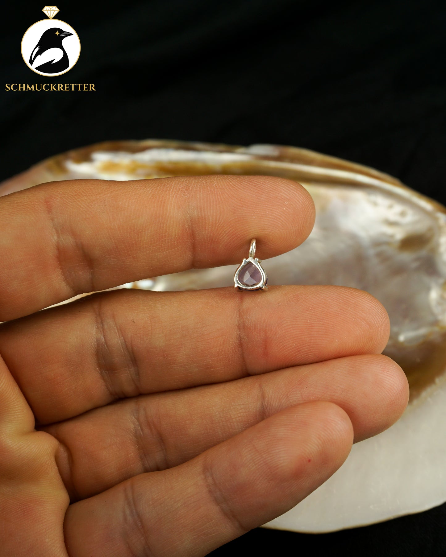 Facettierter Amethyst Anhänger gefasst in 925 Silber
