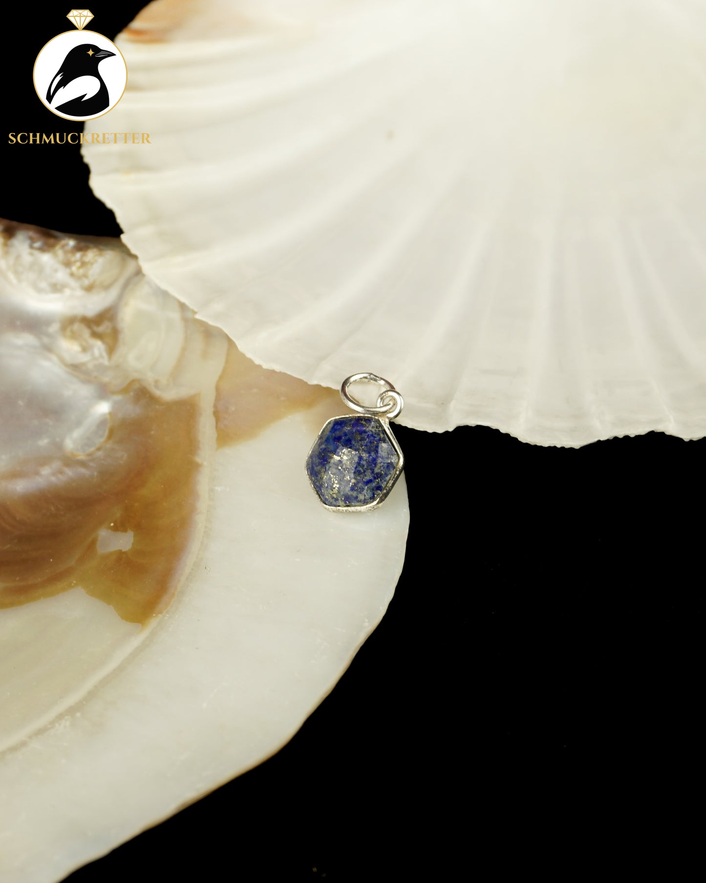 Sechseckiger Lapislazuli Anhänger gefasst in 925 Silber