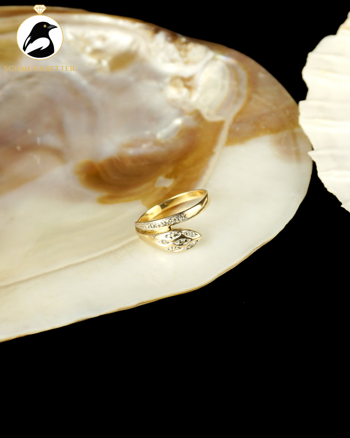 Schlangenring aus 585 Gold mit Diamanten, Gr. 50