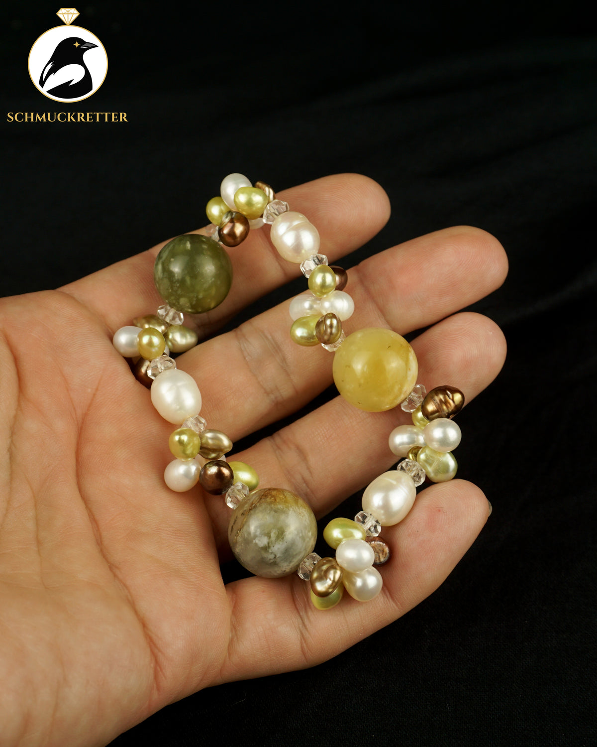 Set: Armband und Kette aus Süßwasserperlen & Onyxmarmor