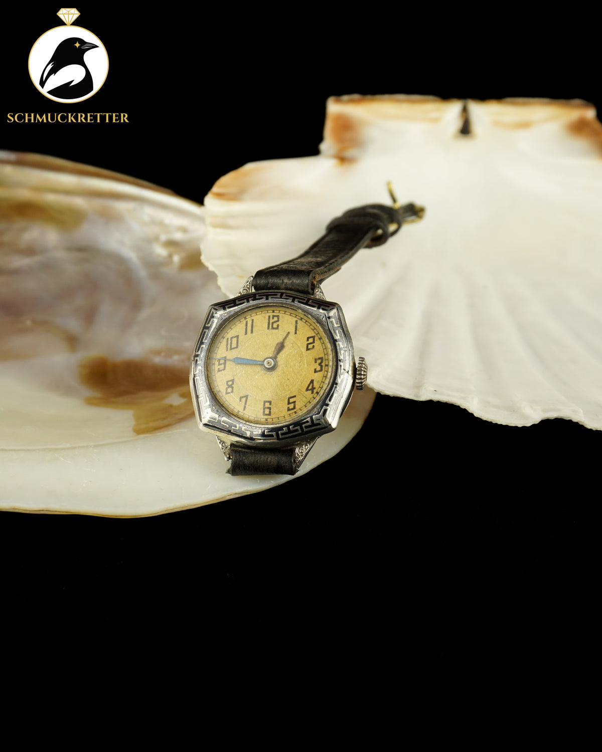 Zeitlose Eleganz – Antike Art-déco-Armbanduhr aus 800er Silber (defekt)