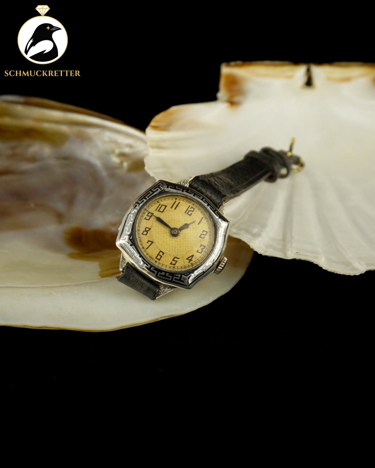 Zeitlose Eleganz – Antike Art-déco-Armbanduhr aus 800er Silber (defekt)