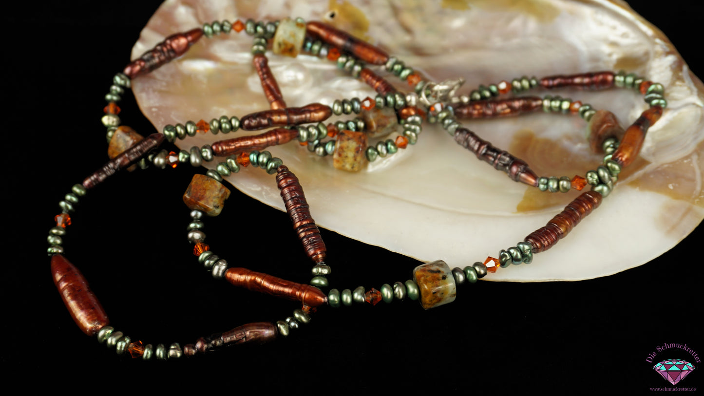 Lange Halskette aus Jaspis, Biwa-, Glas-, und Süßwasserperlen - 925 Silber Verschluss