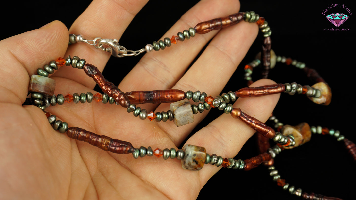 Lange Halskette aus Jaspis, Biwa-, Glas-, und Süßwasserperlen - 925 Silber Verschluss