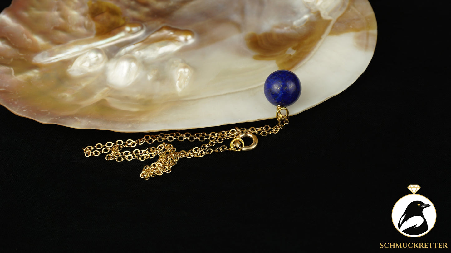 Vergoldete Kette mit Lapislazuli-Anhänger