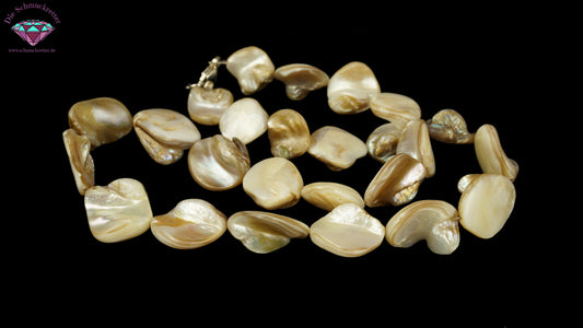 Barocke Perlmuttkette mit 925 Silber Verschluss