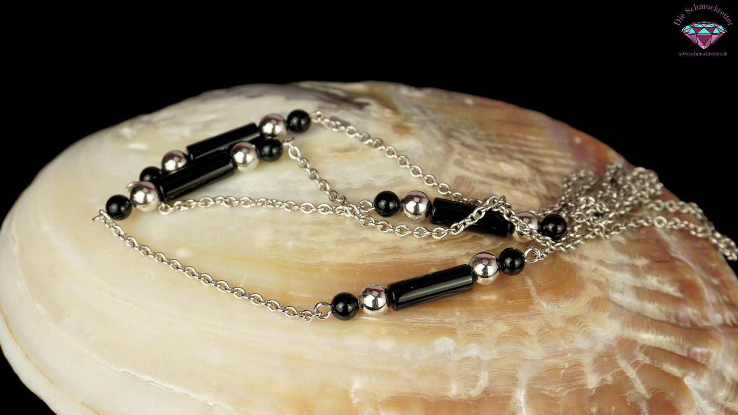 Lange Kette aus 835 Silber mit Onyx, Vintage