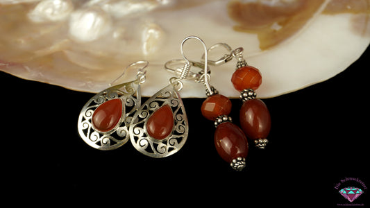Set Ohrringe mit Karneol, versilbert