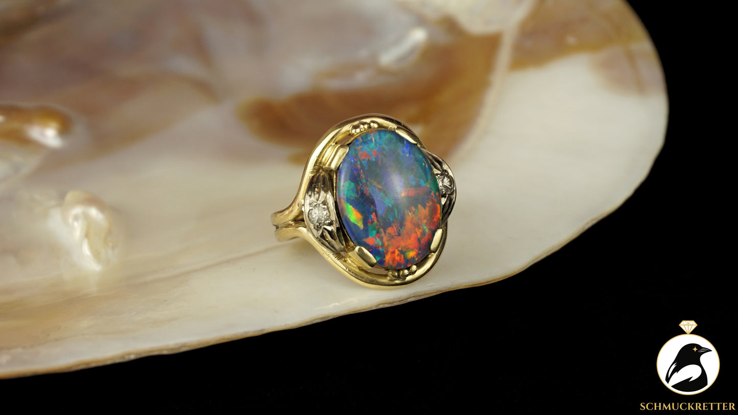 Exklusiver Opal Ring aus 585 Gold mit funkelnden Diamanten, Gr. 54