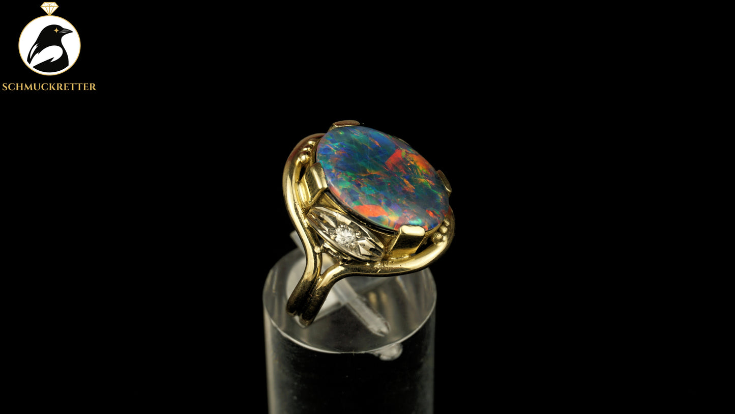 Exklusiver Opal Ring aus 585 Gold mit funkelnden Diamanten, Gr. 54