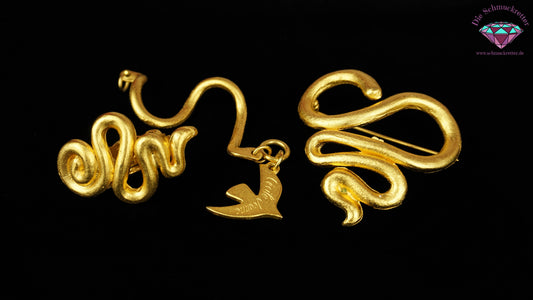 Cécile Jeanne Paris: Vergoldetes Set aus Brosche, Anhänger und Ohrclip - Motiv Schlange
