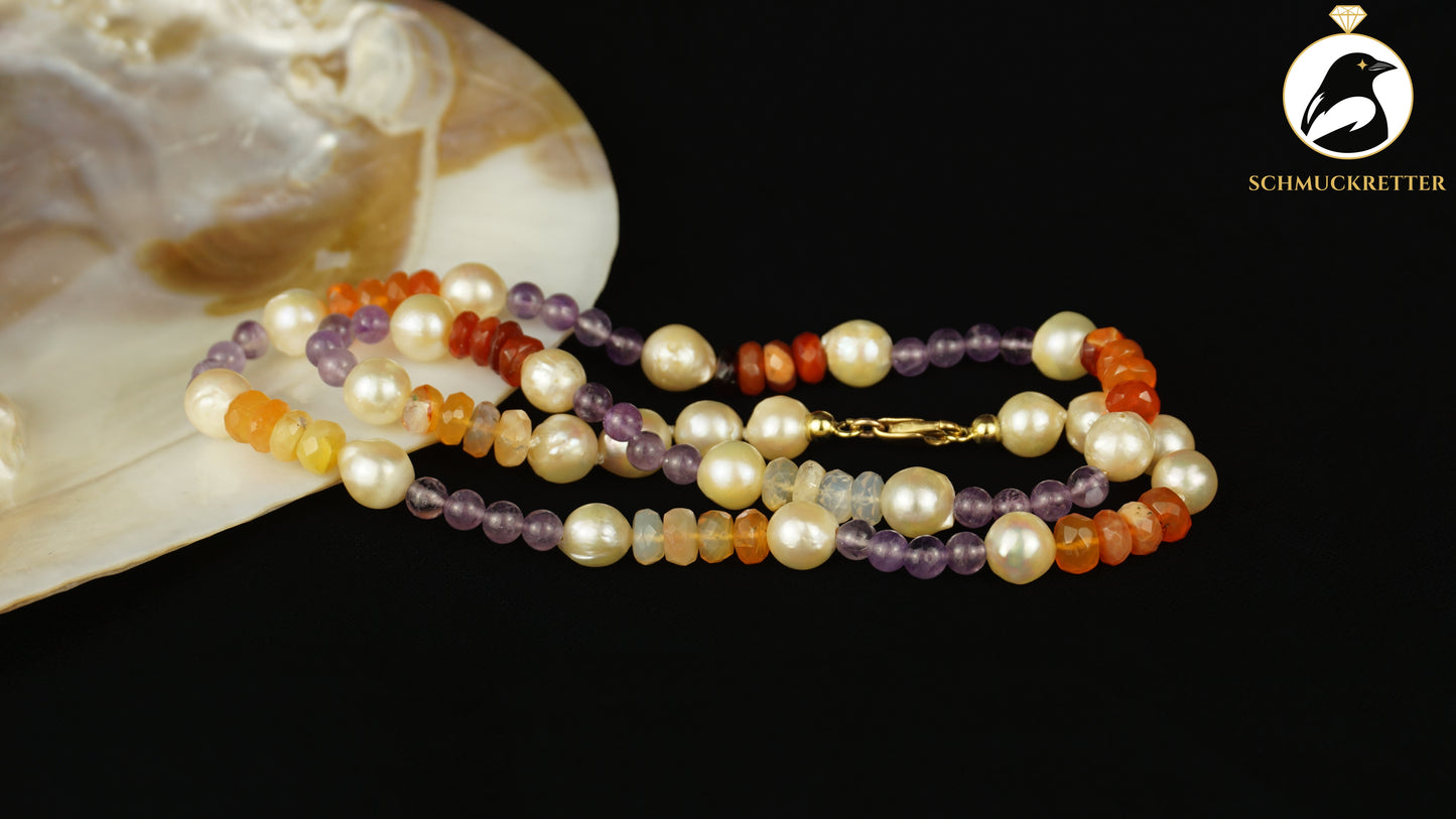 Handgefertigtes Collier mit Feueropal, Akoya-Perlen, Amethyst & 333 Gold Verschluss