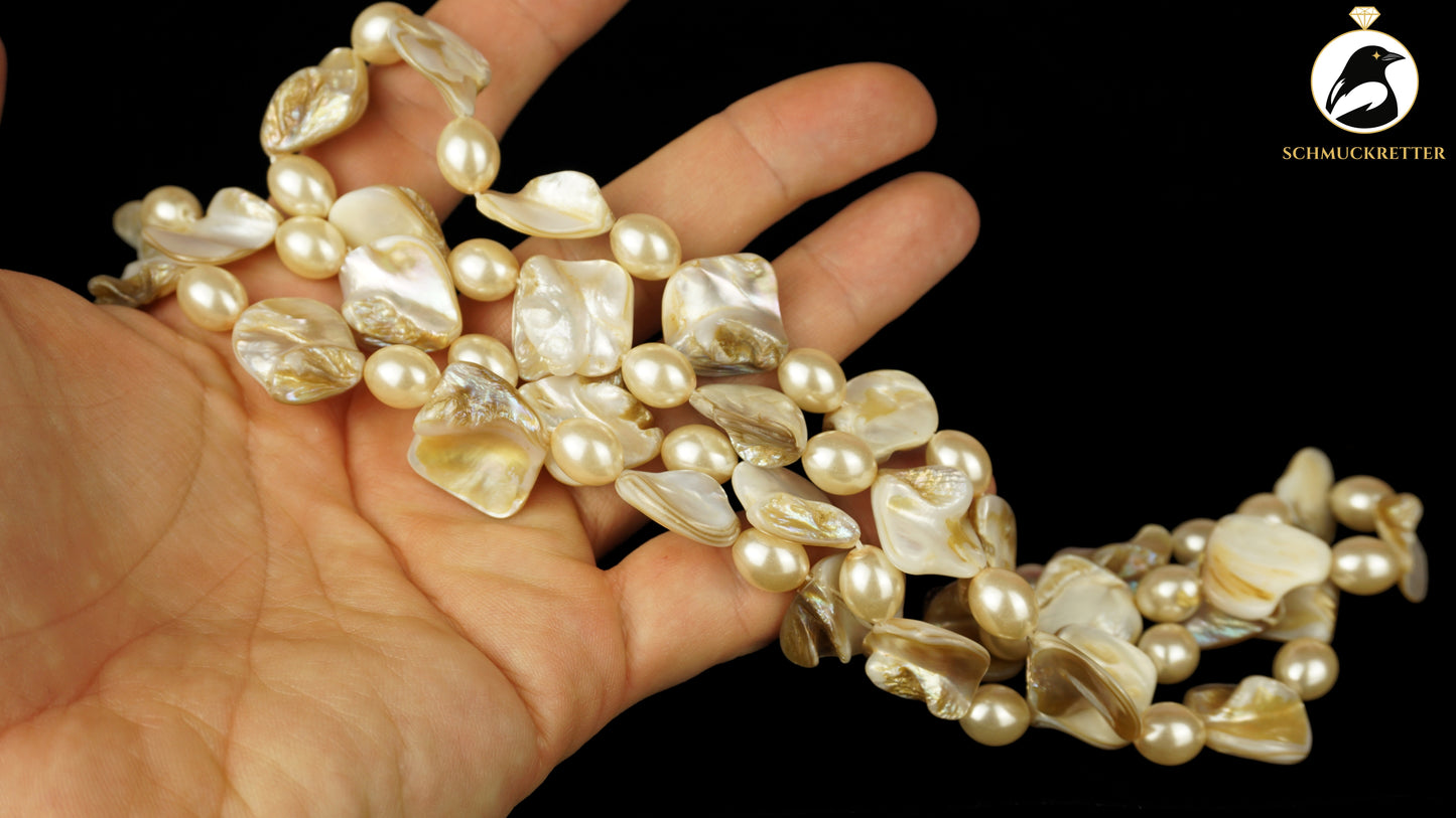 Kette aus barocken Perlmutt-Nuggets und Süßwasserperlen, Endloskette, SALE