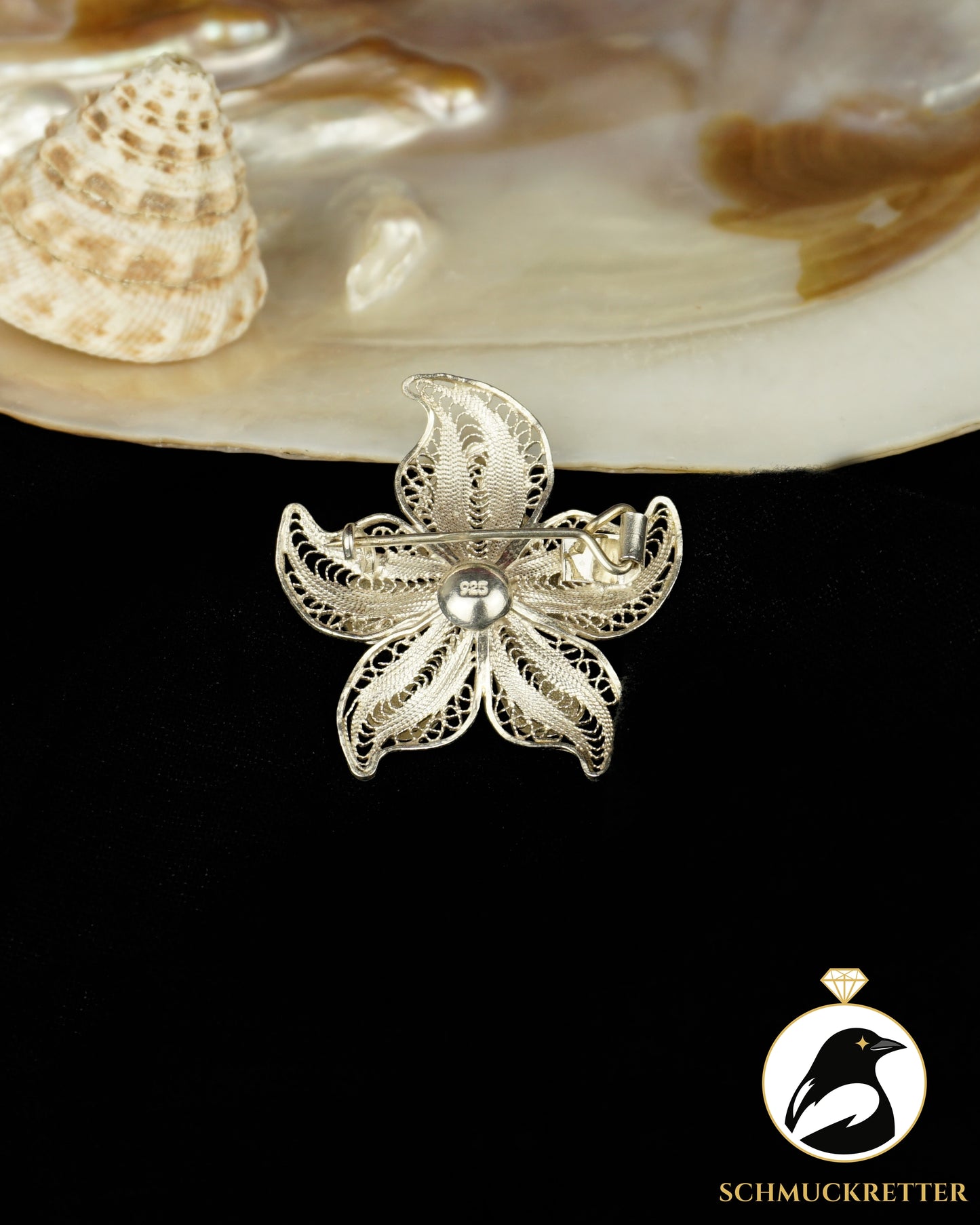 Filigrane Blütenbrosche aus 925 Silber
