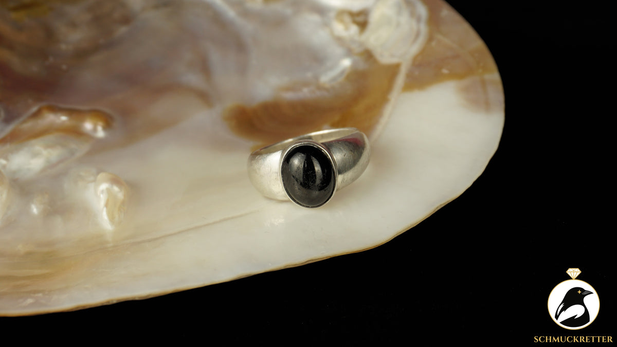 Ring aus 925 Silber mit schwarzem Sterndiopsid, Gr. 58, SALE