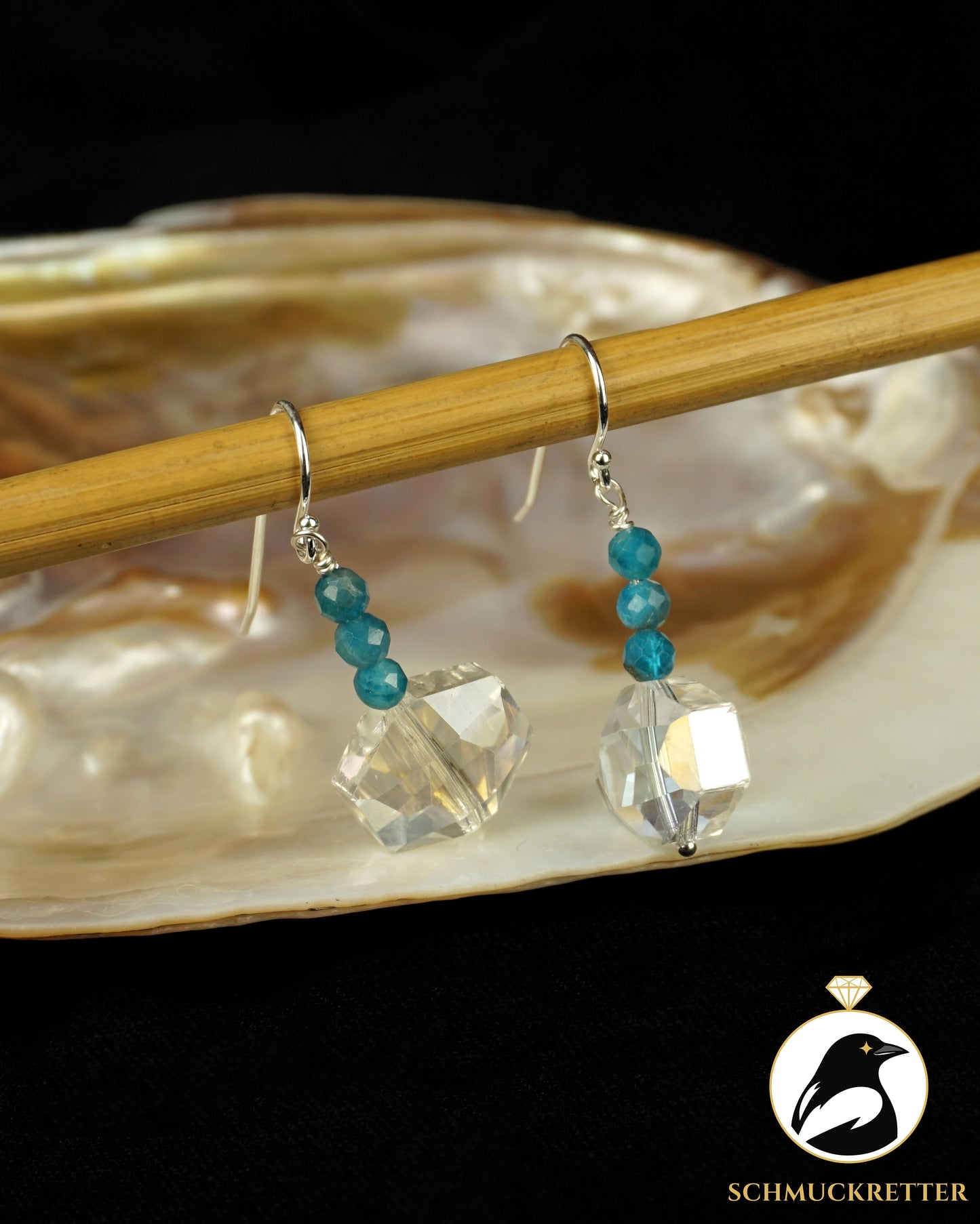 Cascais · 925 Silber Ohrringe mit blauem Apatit und facettiertem Kristall