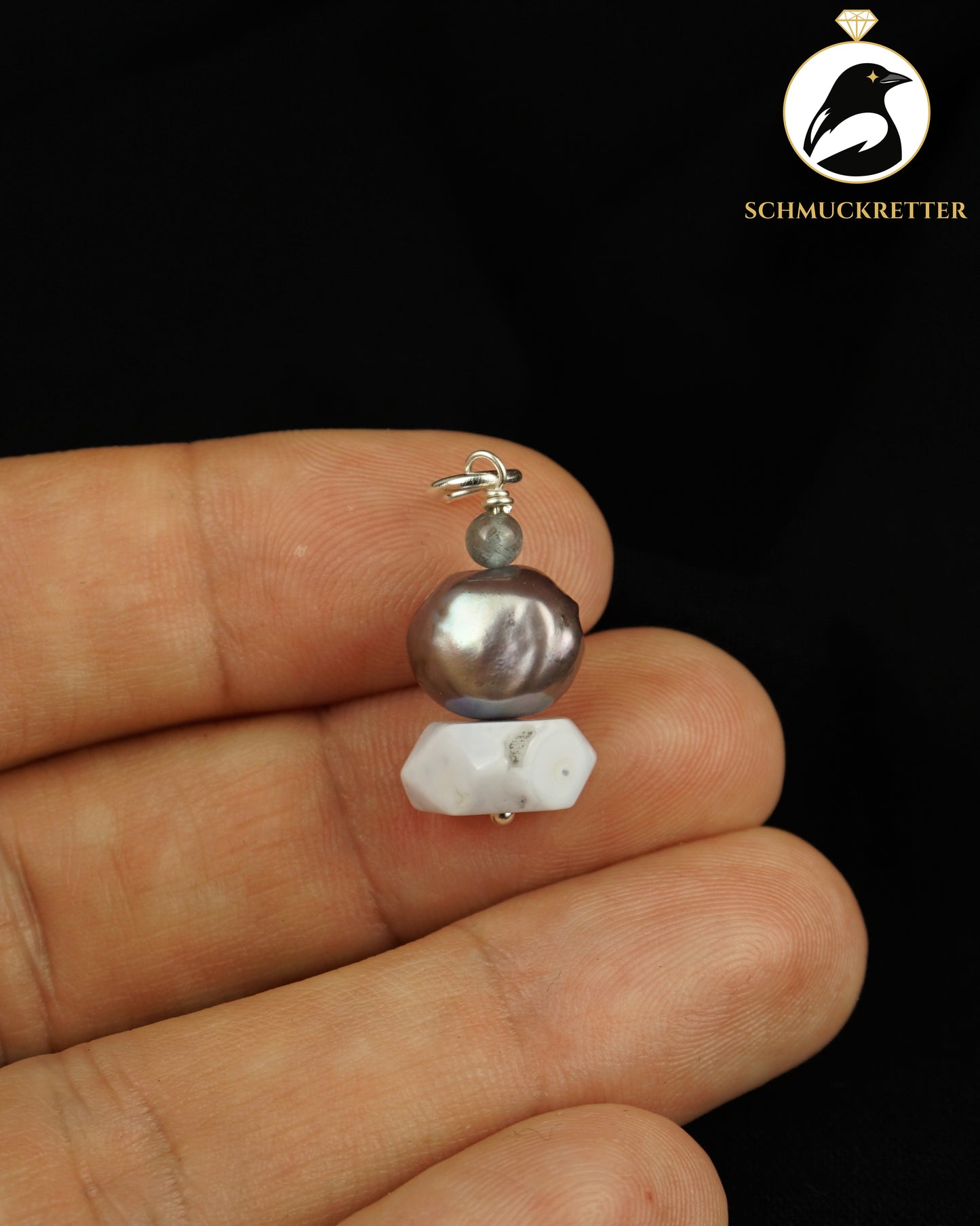 Chalcedon-Anhänger mit blauem Turmalin & Perle aus 925 Silber - Unikat