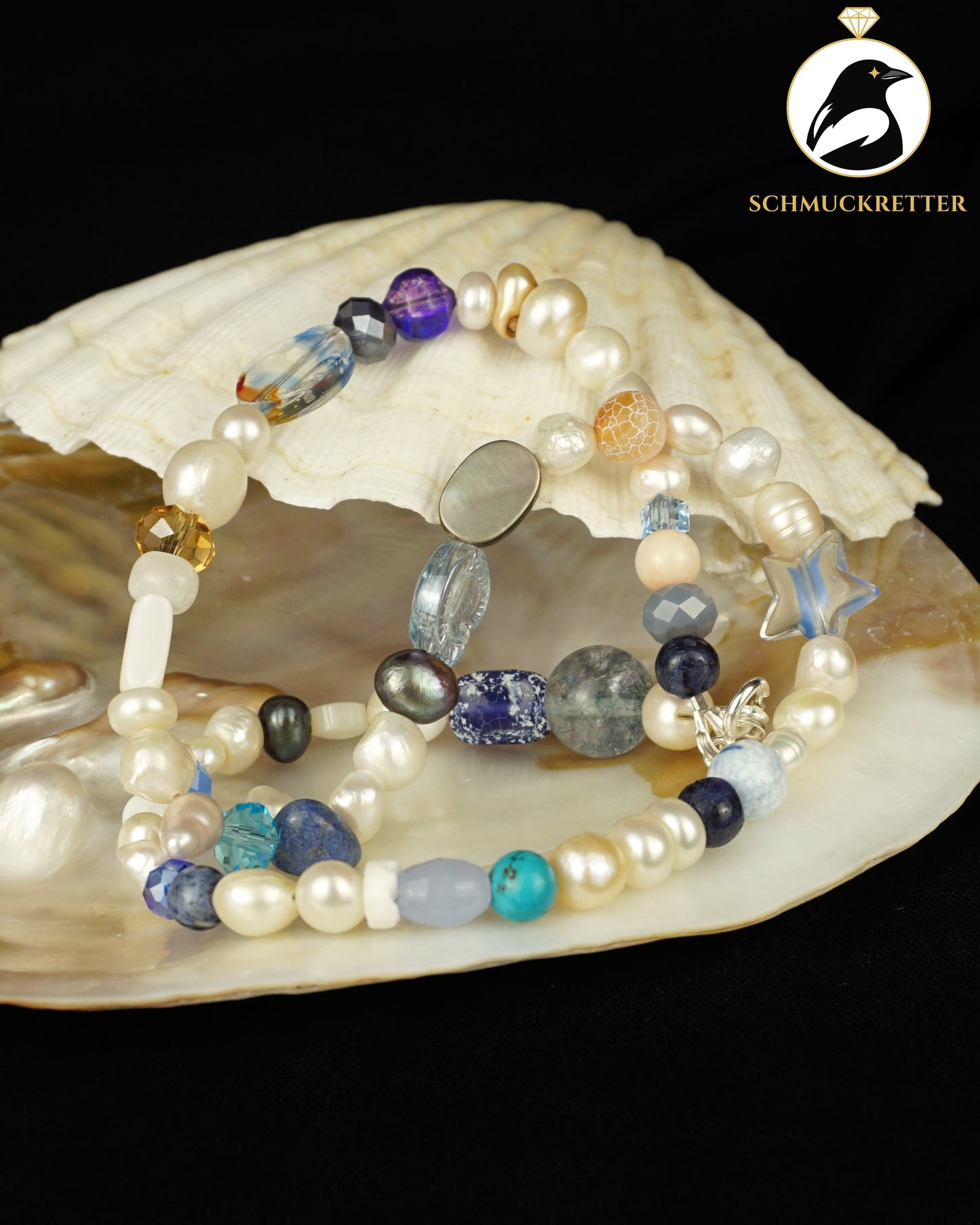 Strandgut 8: Blau-weiße Kette mit Perlen, Achat & blauem Glasstern (Unikat)